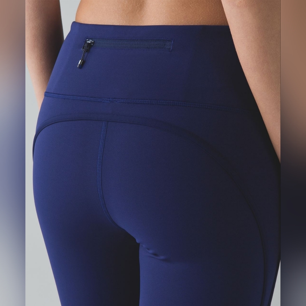 Lululemon Beat The Heat 6" Short In Hero Blue Size 4